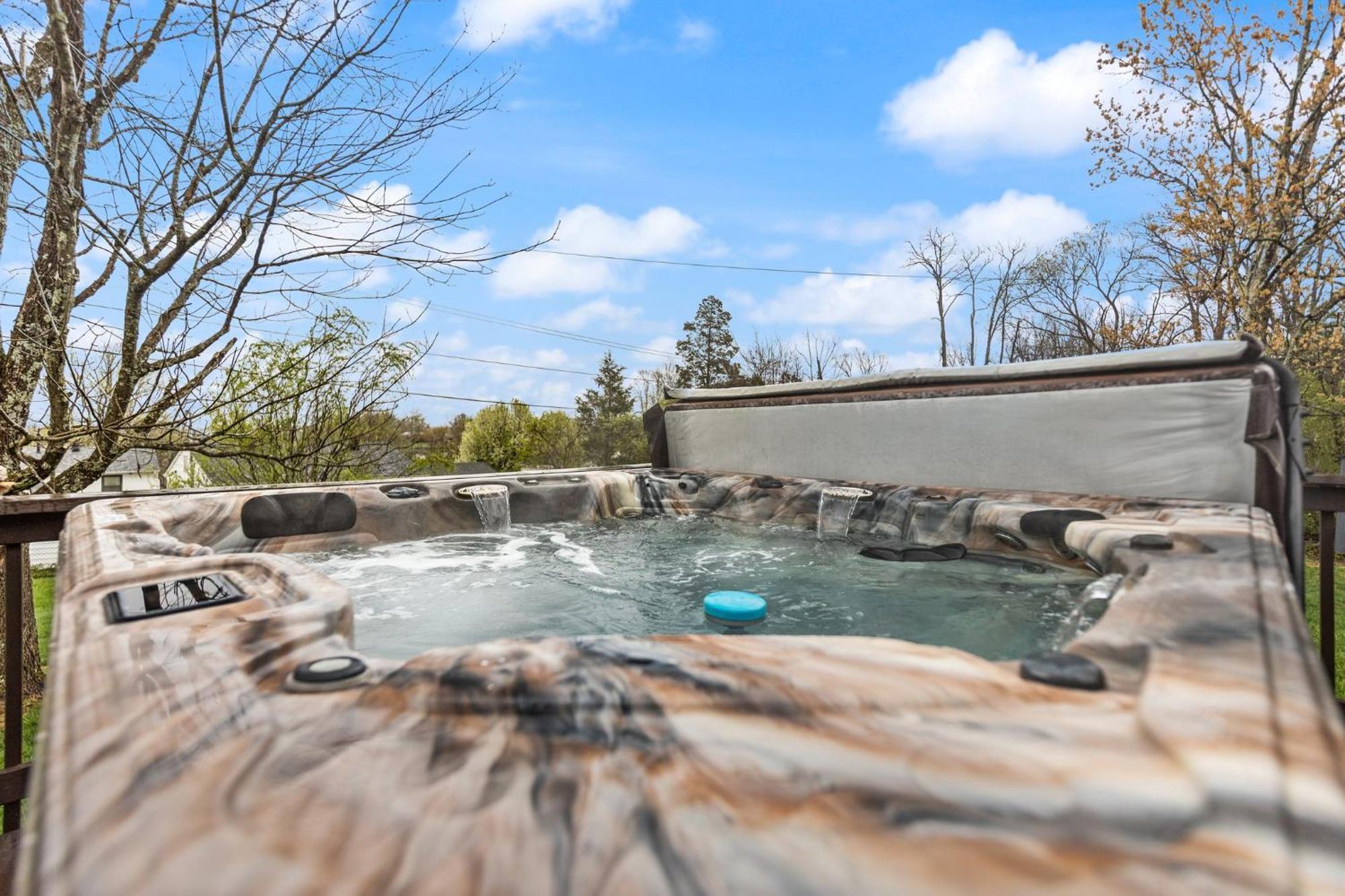 The Kentucky Bluegrass Retreat Villa Frankfort Exterior photo